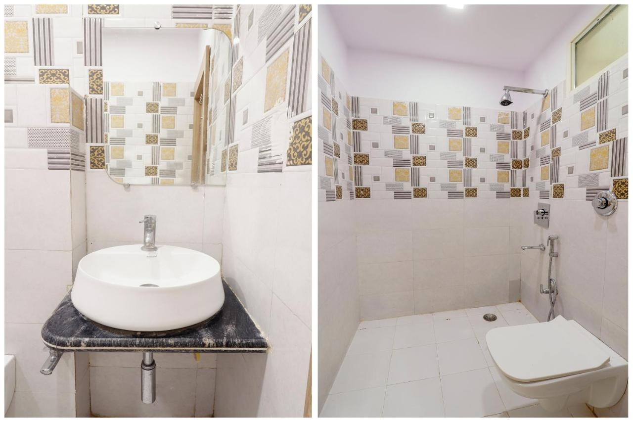 Capital O 63158 Hotel Om Sai Ram Chhatarpur Extérieur photo